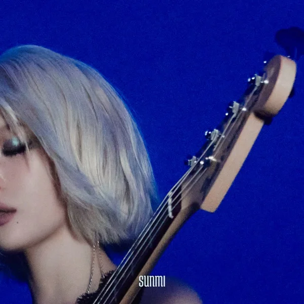 Песня: SUNMI - BLUE!. Формат: Mp3 320 kbps. Размер: 7.67 Mb. Длительность: 3:16. Дата выхода: 27 августа 2025!